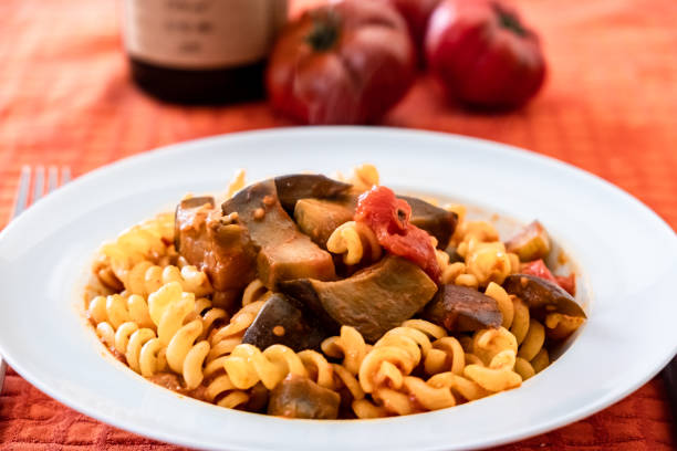 Pasta e Fagioli: This Italian Bean Soup Is a Pantry-Dinner Winner